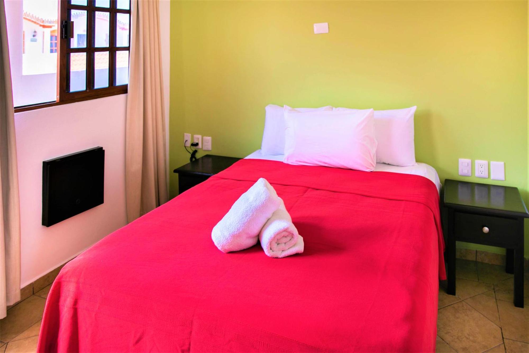 Hotel Colonial Playa Del Carmen Exteriör bild